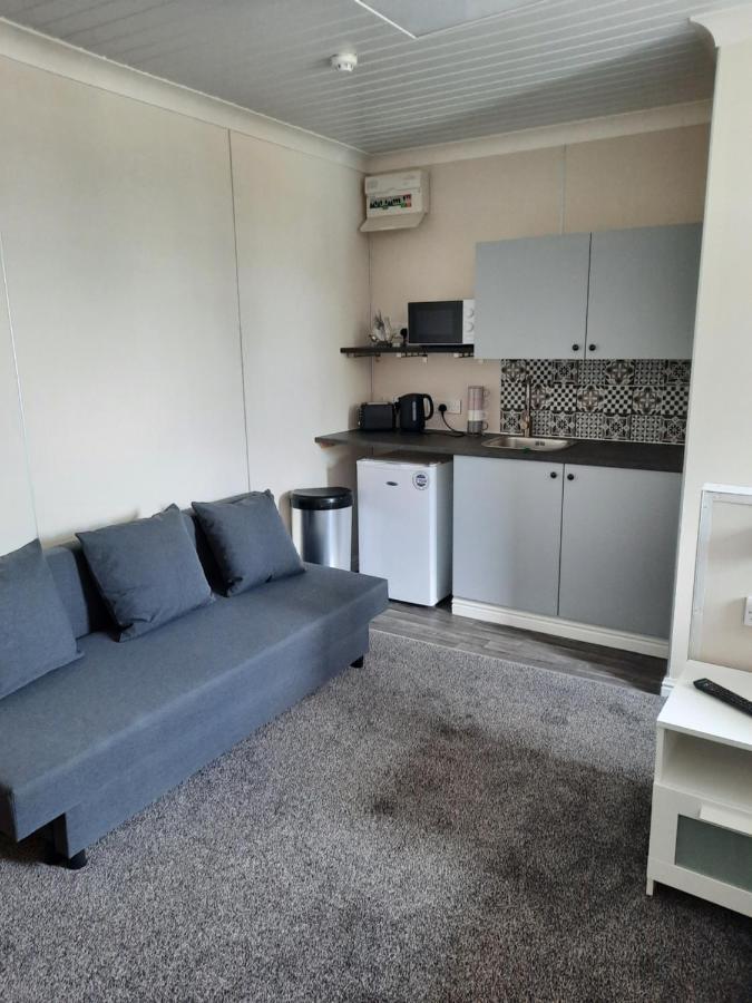 The Townhouse Accommodation Dumfries Esterno foto
