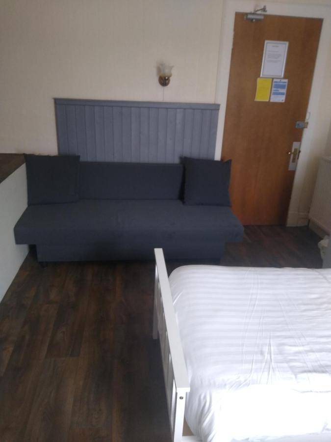 The Townhouse Accommodation Dumfries Esterno foto