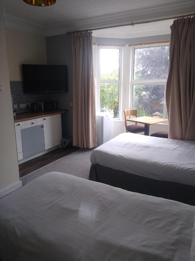 The Townhouse Accommodation Dumfries Esterno foto
