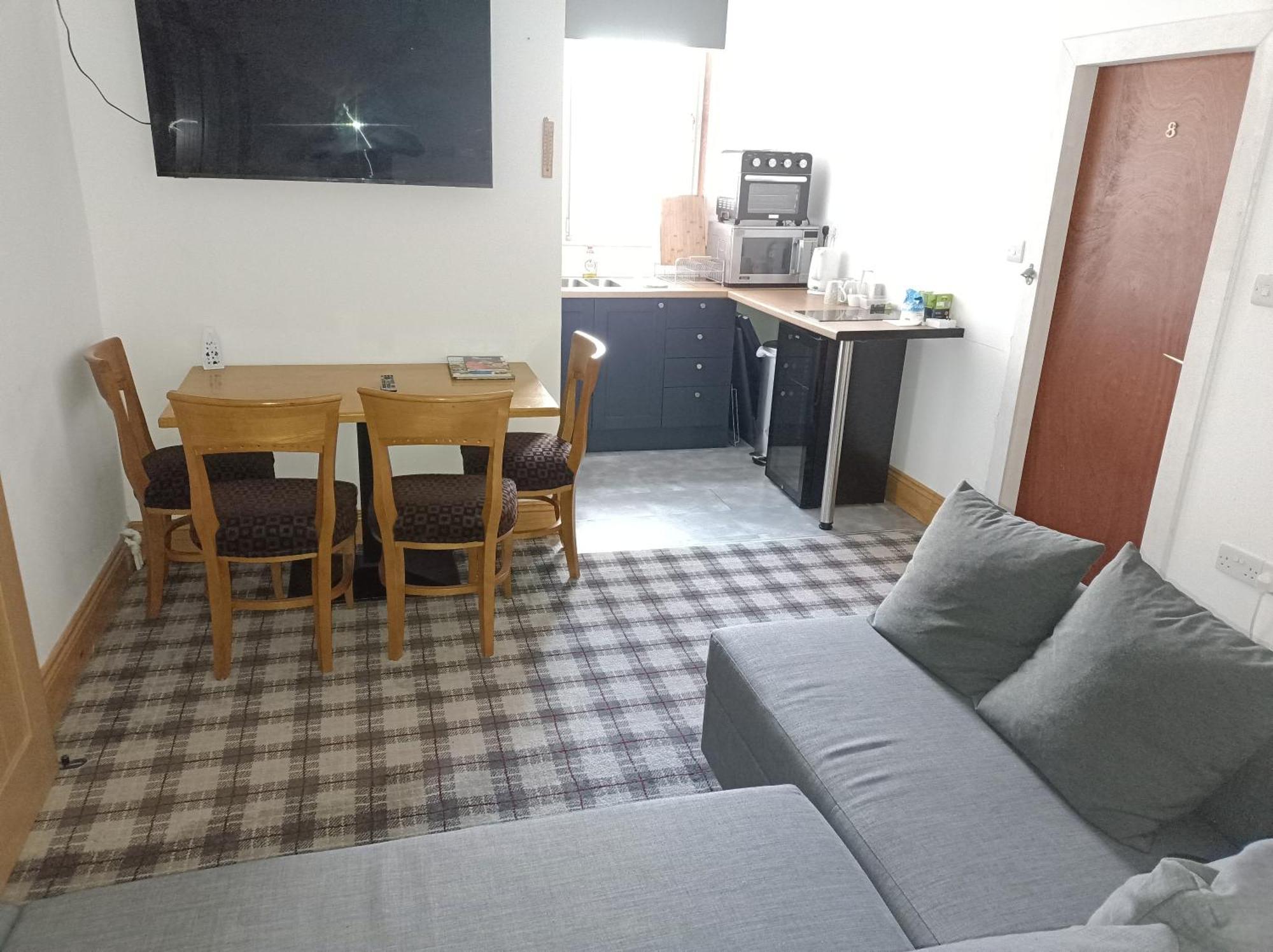 The Townhouse Accommodation Dumfries Esterno foto