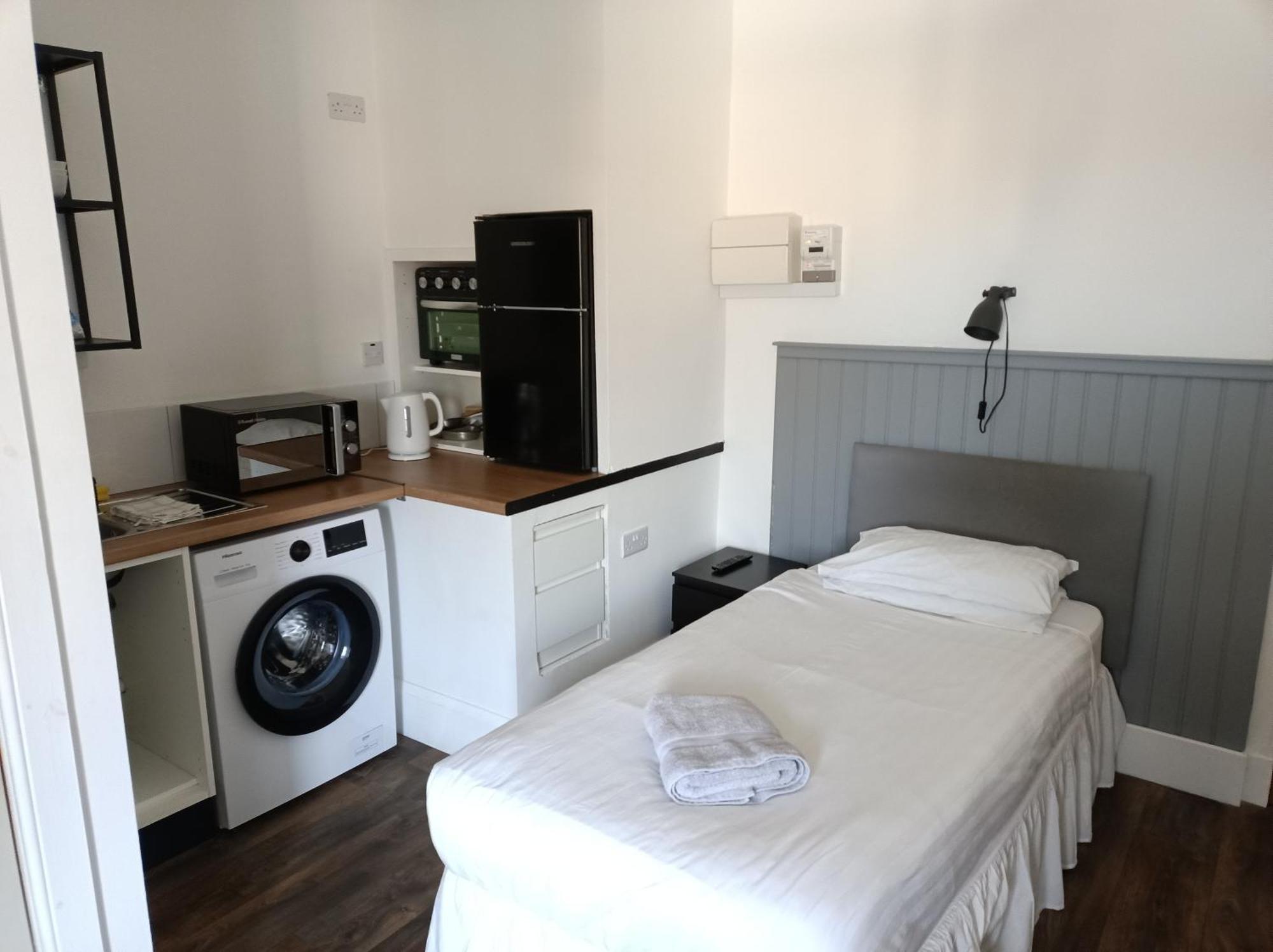 The Townhouse Accommodation Dumfries Esterno foto