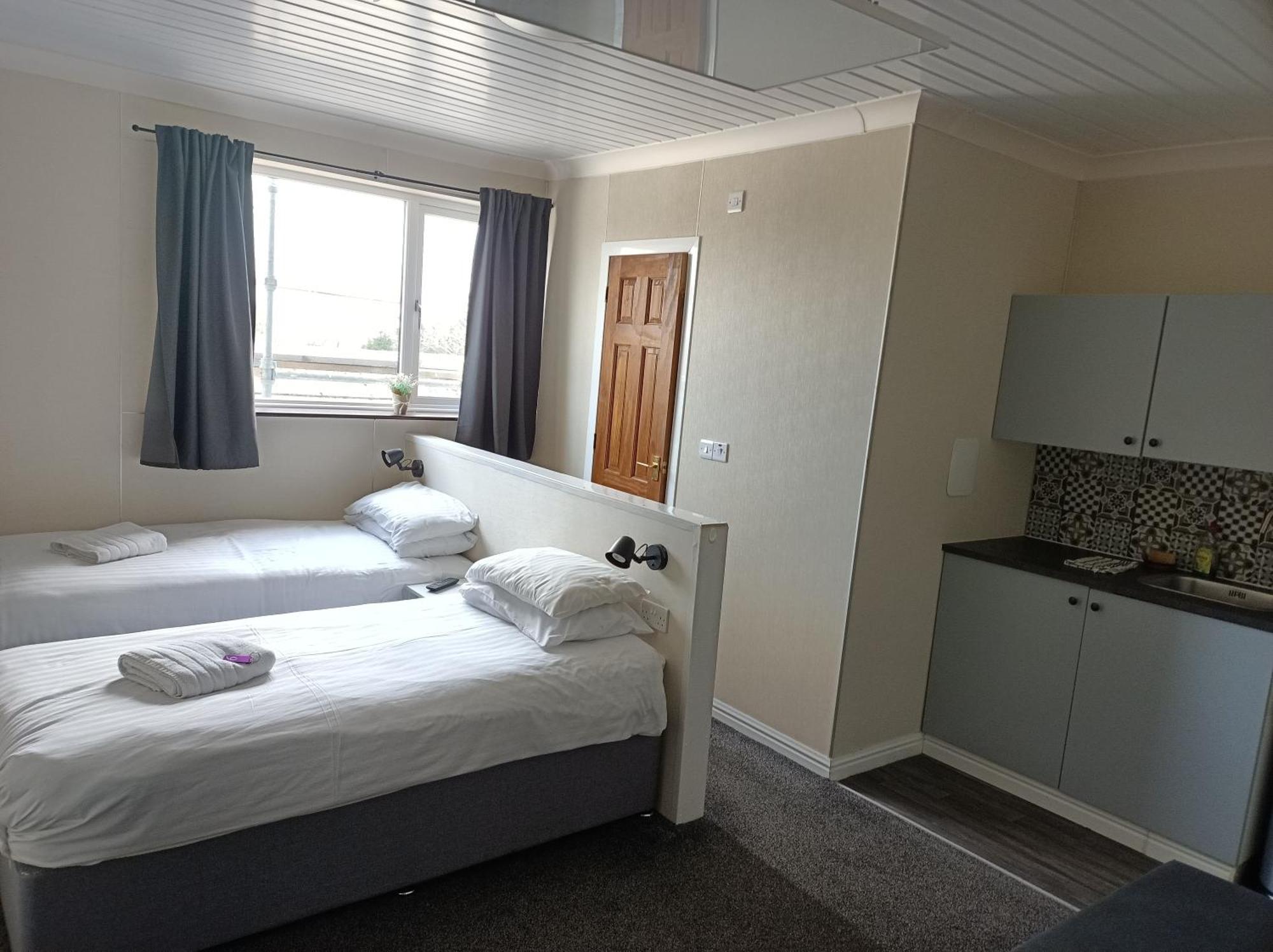 The Townhouse Accommodation Dumfries Esterno foto